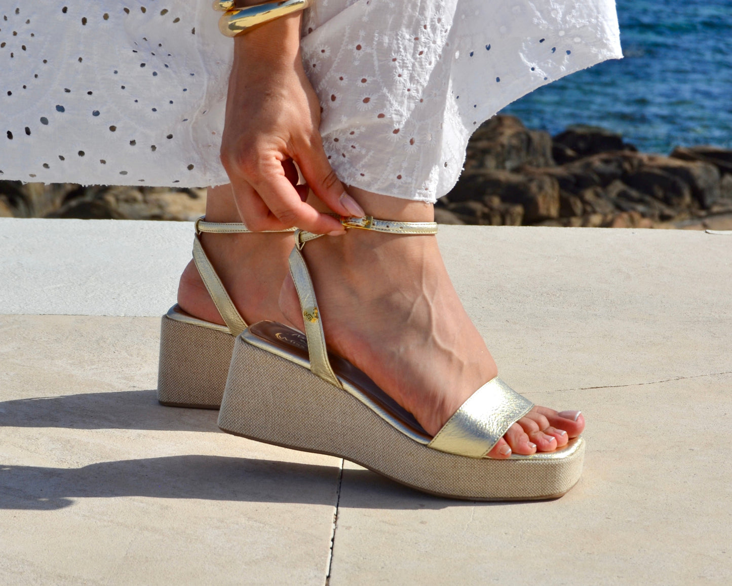 SOFT SAND gold