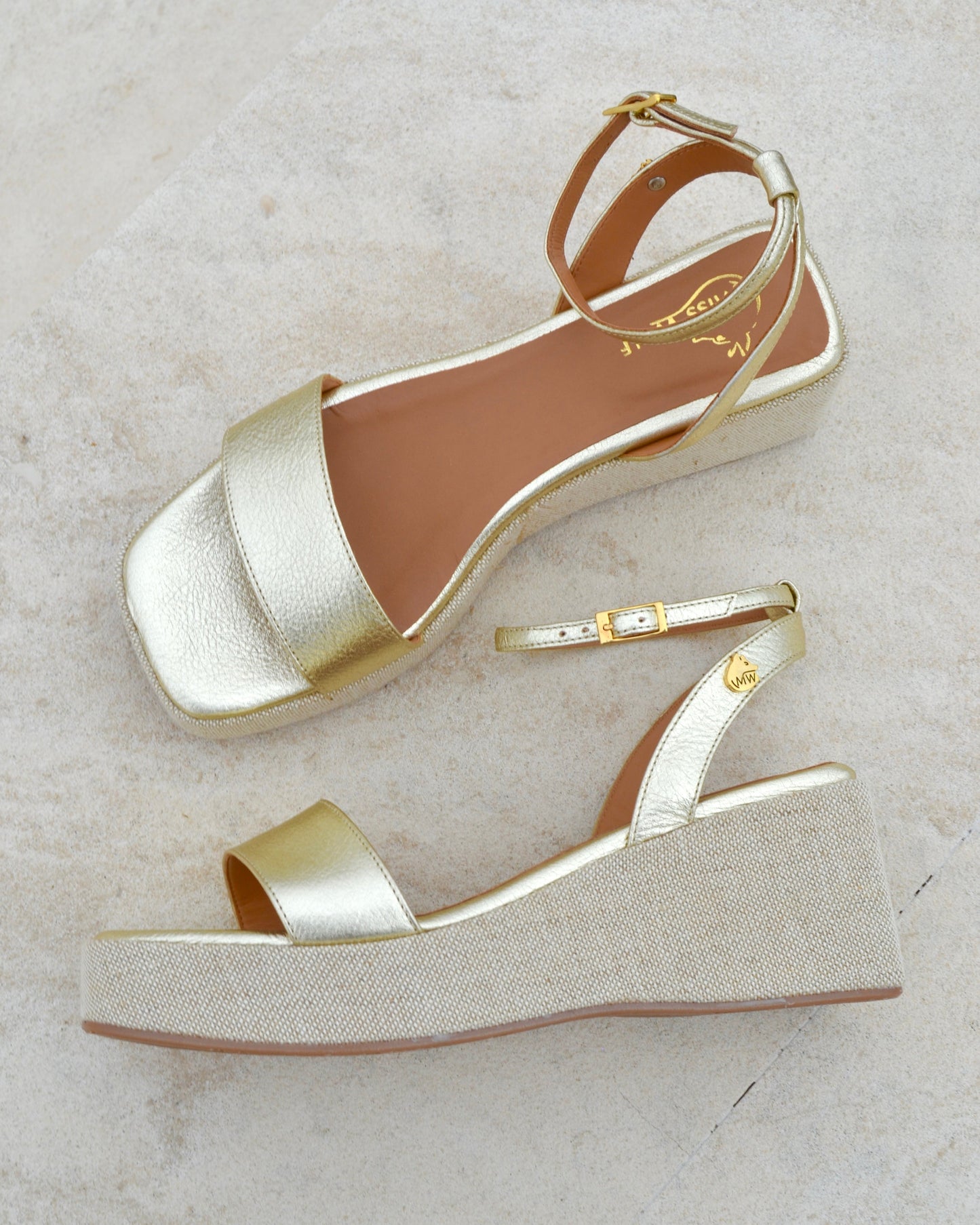 SOFT SAND gold